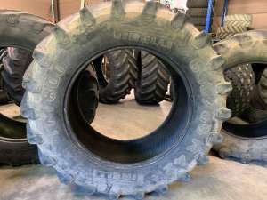 Pirelli TM800 banden