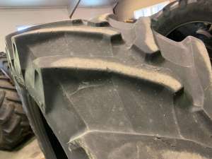 Pirelli TM800 banden