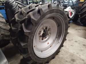 Dubbelelucht wielen Michelin 11.2R36