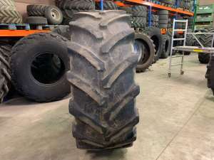 Pneu Pirelli TM700