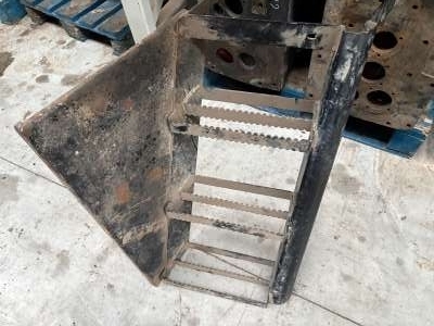 Photo de Marche-pied pour Case CS