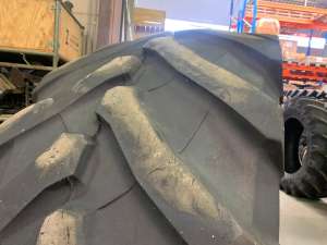 Pnu Pirelli TM800 650/65R38