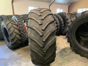 Pirelli TM800 banden