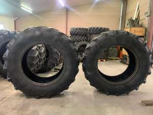 Photo de Pneu Pirelli TM600 520/85R38