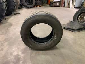 Pneu 385/55R22.5 