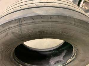 Photo de Pneu 385/55R22.5 
