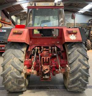 Tracteur Case International