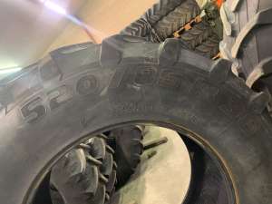 Pneu Pirelli TM600 520/85R38