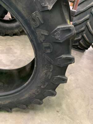 Pirelli TM800 banden
