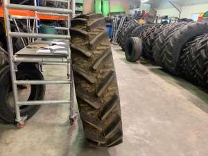 Kleber 13.6R38