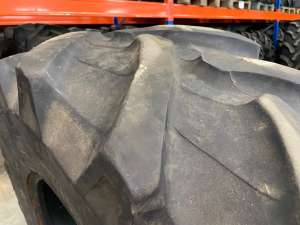 Pneu Pirelli TM700