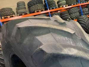 Pirelli TM800 banden