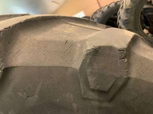 Pirelli TM800 banden