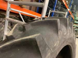 Pneu Danubiana 12.4R36