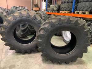Foto door Pirelli Krelleborg TM900 banden