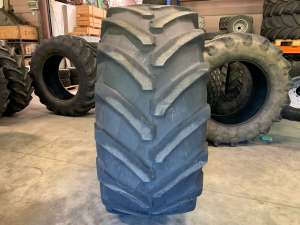 Pirelli TM800 banden